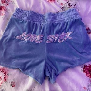“Love sick” velvet booty shorts | rue21